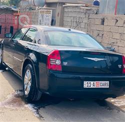 کرایسلەر 300